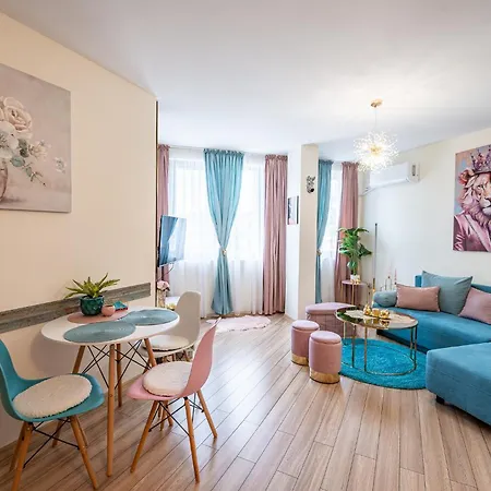 Chic 2bdr & Location & Swu & Free Parking Благоевград