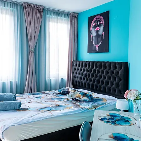Chic 2bdr & Location & Swu & Free Parking Апартамент *